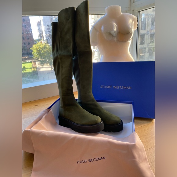 NWT/NIB Stuart Weitzman 5050 ULTRALIFT PLATFORM BOOT in Hunter Green Suede - Picture 8 of 10